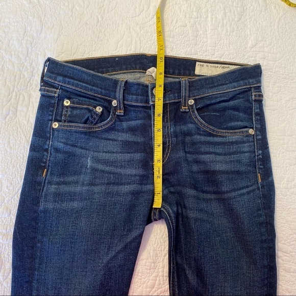 Rag & Bone Skinny Distressed Jeans in Ayoyama Wash - 26 - Picture 12 of 16